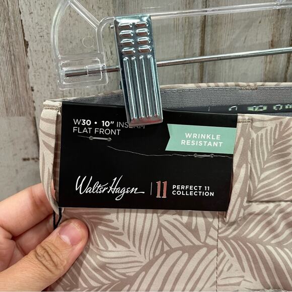 NWT Walter Hagen Perfect 11 Flat Front 10” Inseam Golf Shorts Leaves Print - Picture 7 of 7